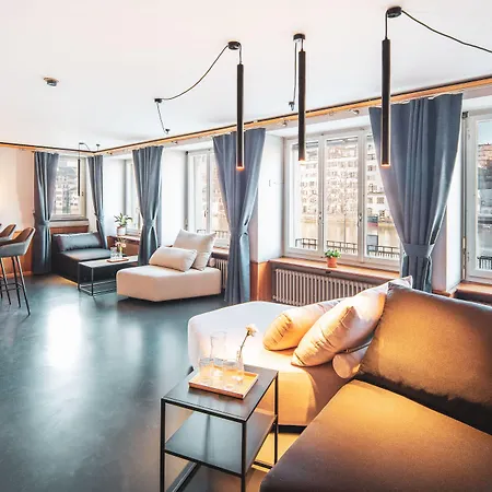 Pop Up Krone Hotel 2*