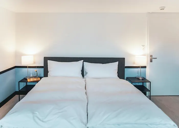 Pop Up Krone Hotel 2*